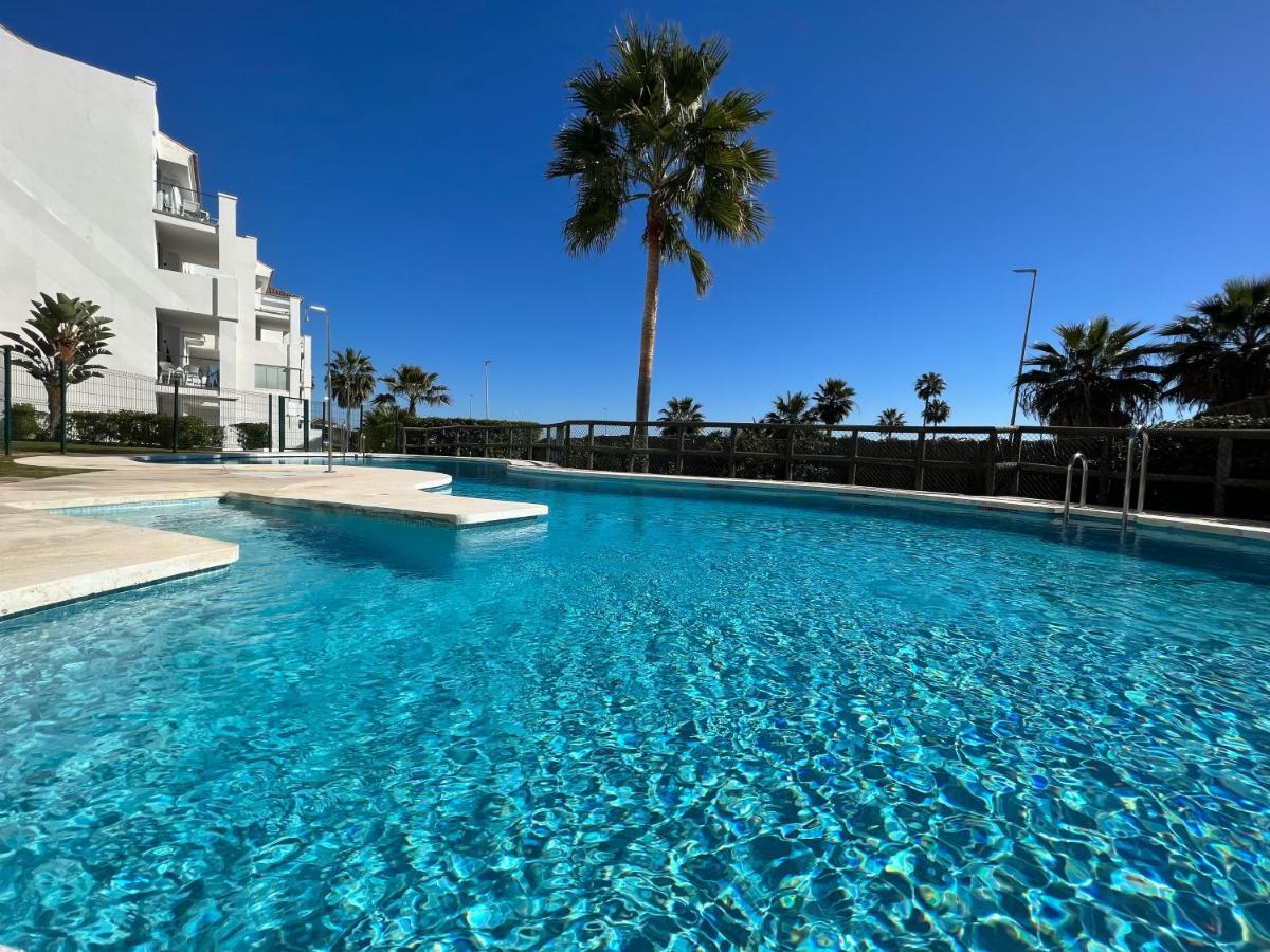 Apartment In Manilva, Just A Few Steps From The Beach Esterno foto