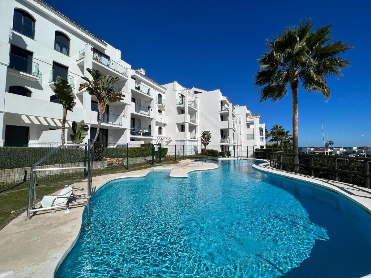 Apartment In Manilva, Just A Few Steps From The Beach Esterno foto